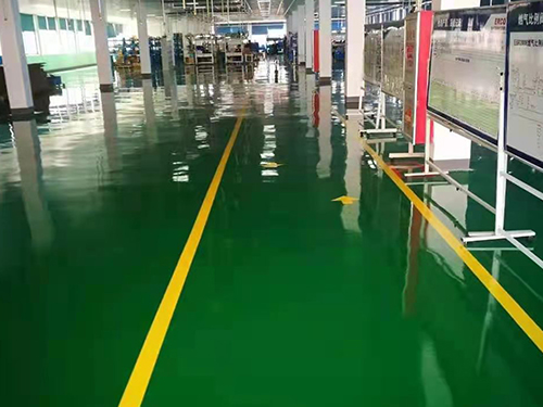 环氧地坪在教育机构中的应用：耐用、易清洁的学校地面